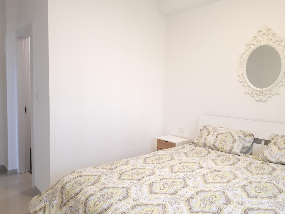 Shave Tsion Apartment In The Center Ashdod Exterior photo